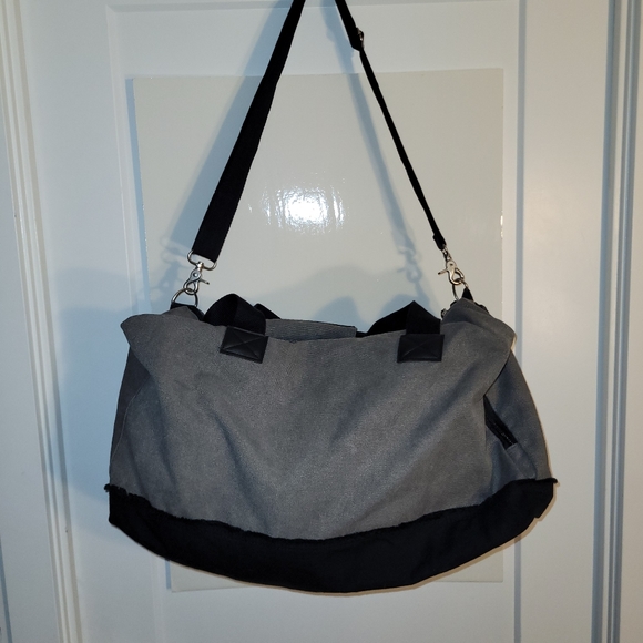 Field & Co duffel Bag - Picture 14 of 14